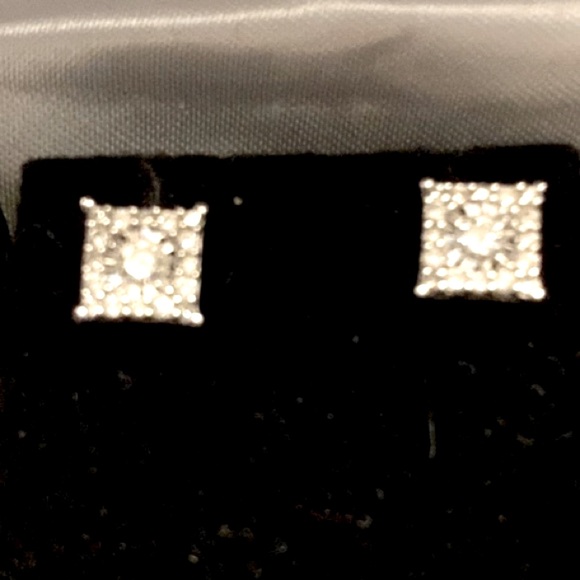 14kt. Gold Diamond Earrings Final Sale - Picture 4 of 17